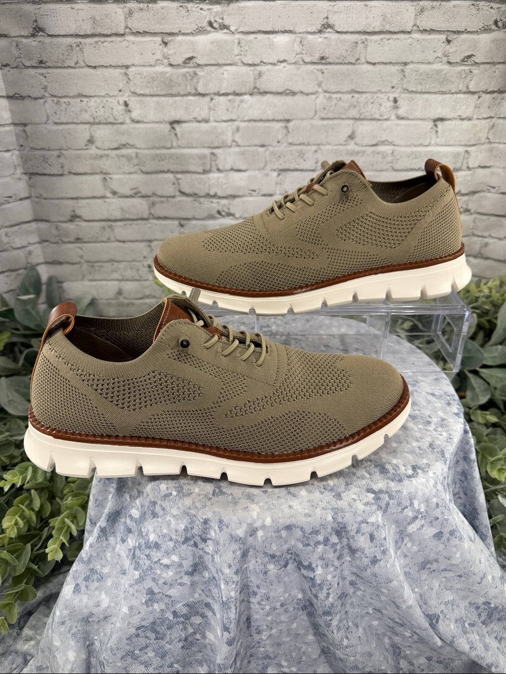 LEISURE “Wear Breeze” Taupe Stretch-Knit Ultra Light Casual Oxfords Mens 7.5M - Picture 4 of 11